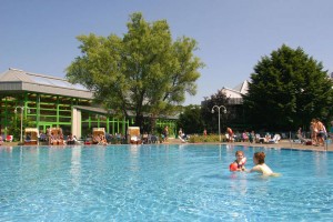 Entspannung pur gibt es im Allwetterbad im Revierpark Wischlingen. Foto: Revierpark Wischlingen.