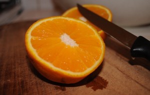 Orangen geben dem Punsch Geschmack und Farbe.