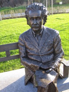 Albert Einstein Denkmal