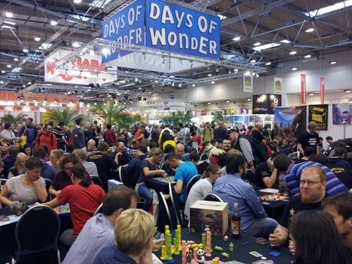 Spiele Fans auf der Spielemesse in Essen