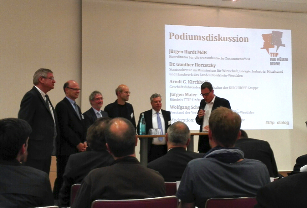 Podiumsdiskussion beim Bürgerdialog in Dortmund. (Foto: Christoph Peters)