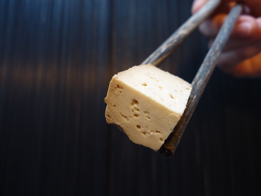 Tofu - Das asiatische Grundnahrungsmittel ist längst auch in Europa heimisch geworden. Foto: Franziska Lehnert